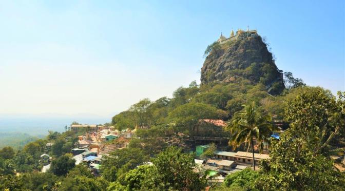Mount Popa / Taung Kalat